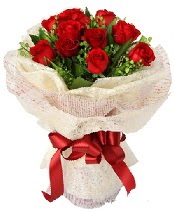 12 adet kırmızı gül buketi  Bursa Abc çiçek anneler günü çiçek yolla 
